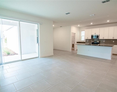 3106 Park Vale Road - Photo Thumbnail 3