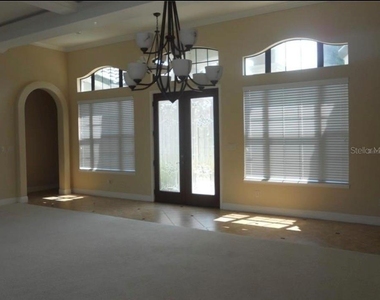 5150 Vistamere Court - Photo Thumbnail 2