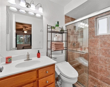 5107 Deer Creek Drive - Photo Thumbnail 19