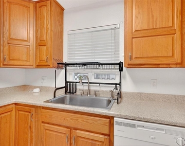 5107 Deer Creek Drive - Photo Thumbnail 30