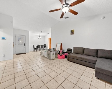 5107 Deer Creek Drive - Photo Thumbnail 23