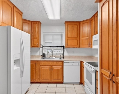 5107 Deer Creek Drive - Photo Thumbnail 28