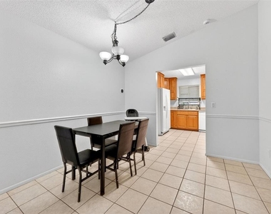 5107 Deer Creek Drive - Photo Thumbnail 26