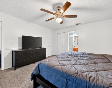 5107 Deer Creek Drive - Photo Thumbnail 18