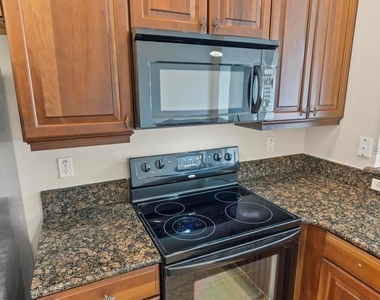 35 Riverview Bend S - Photo Thumbnail 8