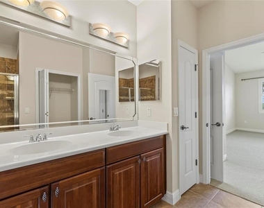 35 Riverview Bend S - Photo Thumbnail 14