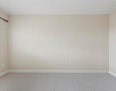 35 Riverview Bend S - Photo Thumbnail 17