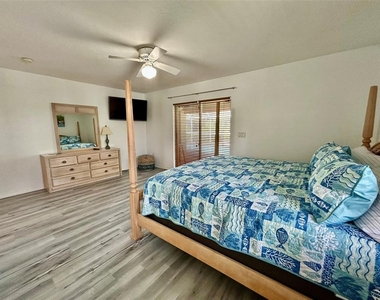 142 Solana Street - Photo Thumbnail 12