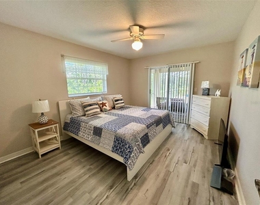142 Solana Street - Photo Thumbnail 15