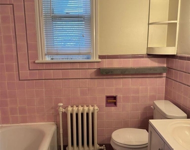 636 N New Street - Photo Thumbnail 6