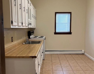 228 Northampton Street - Photo Thumbnail 4