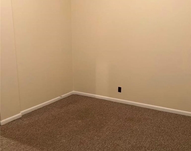 228 Northampton Street - Photo Thumbnail 10
