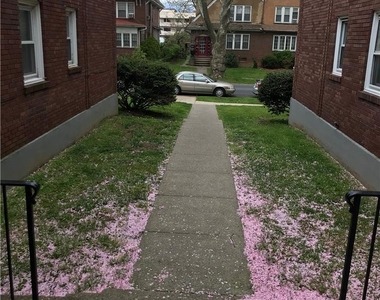 2228 W Allen Street - Photo Thumbnail 1