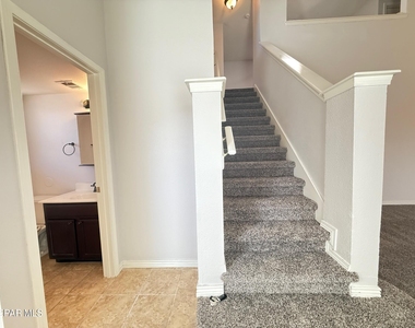 14057 Tierra Delfin Drive - Photo Thumbnail 18