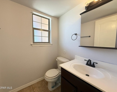 14057 Tierra Delfin Drive - Photo Thumbnail 17