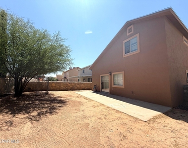 14057 Tierra Delfin Drive - Photo Thumbnail 27