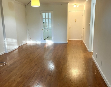 71 Strawberry Hill Avenue - Photo Thumbnail 1