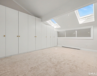 163 South Street - Photo Thumbnail 7