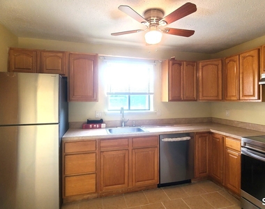 285 High Path Road - Photo Thumbnail 8