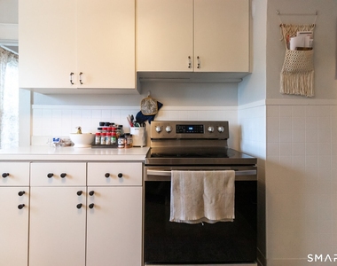 76 Gridley Street - Photo Thumbnail 14