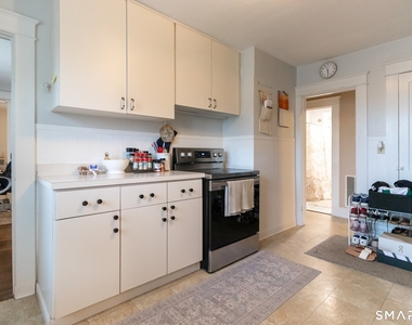 76 Gridley Street - Photo Thumbnail 10