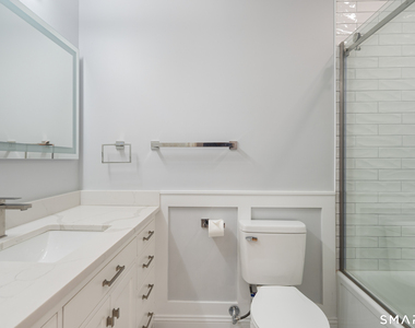 123 East Avenue - Photo Thumbnail 13
