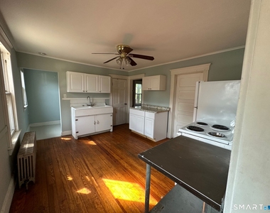 24 Donahue Street - Photo Thumbnail 1
