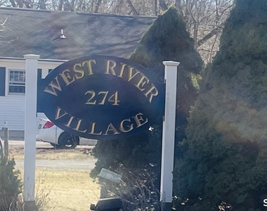 274 Church Street - Photo Thumbnail 8