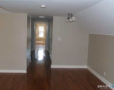 50 Woodlawn Street - Photo Thumbnail 7