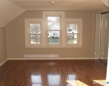 50 Woodlawn Street - Photo Thumbnail 2