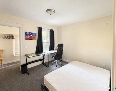 26 Compton Street - Photo Thumbnail 12