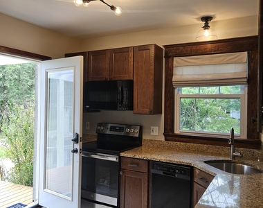 188 Plainville Avenue - Photo Thumbnail 8