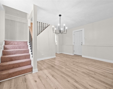 415 Giffin Ave - Photo Thumbnail 6
