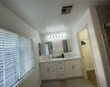 7416 Castillo Peak Street - Photo Thumbnail 16