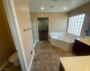 5645 Breckenridge Street - Photo Thumbnail 24