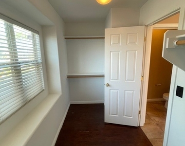 5645 Breckenridge Street - Photo Thumbnail 25