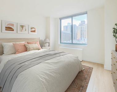 750 Columbus Ave. - Photo Thumbnail 20