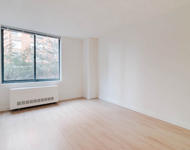 750 Columbus Ave. - Photo Thumbnail 21