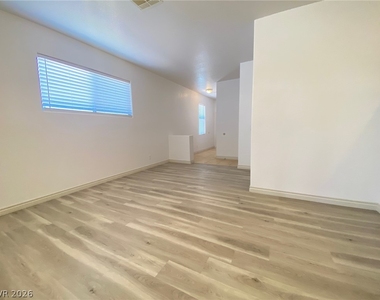 9880 Risto Court - Photo Thumbnail 3