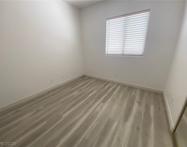 9880 Risto Court - Photo Thumbnail 13
