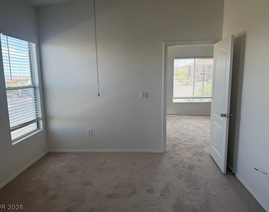 3314 Indian Shadow Street - Photo Thumbnail 6