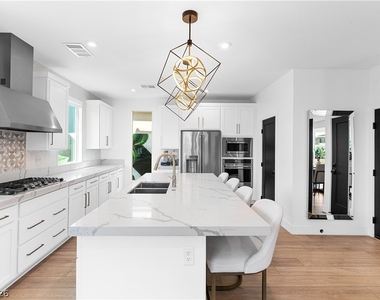 4207 Orchard Run Avenue - Photo Thumbnail 2