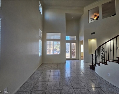 10134 Reflection Brook Avenue - Photo Thumbnail 15