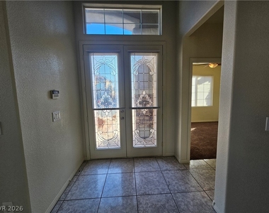 10134 Reflection Brook Avenue - Photo Thumbnail 4
