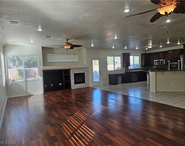 10134 Reflection Brook Avenue - Photo Thumbnail 23