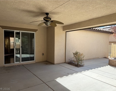 2081 Self Portrait Street - Photo Thumbnail 55