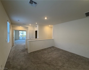 11836 Black Canary Avenue - Photo Thumbnail 17
