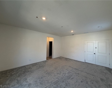 11836 Black Canary Avenue - Photo Thumbnail 21