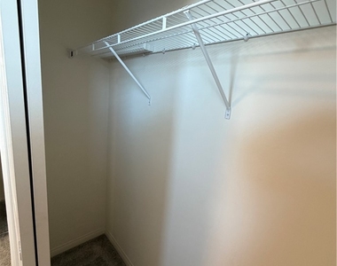 11836 Black Canary Avenue - Photo Thumbnail 32