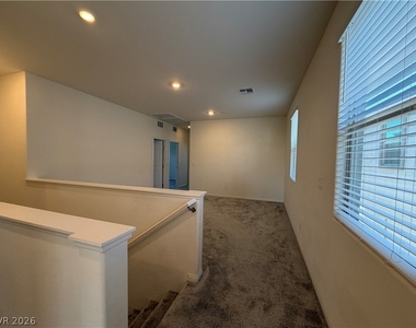 11836 Black Canary Avenue - Photo Thumbnail 18